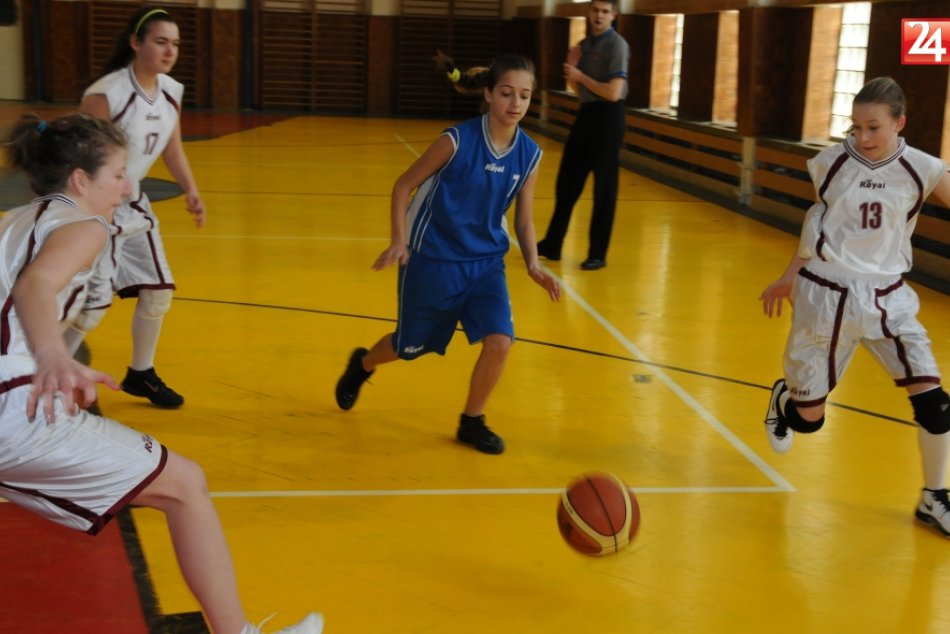 Basketbal Zvolen 11-03-06